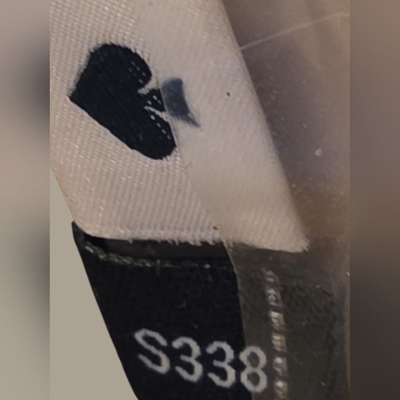 Kate Spade Elegant Black And Gold Purse - Picture 6 of 8